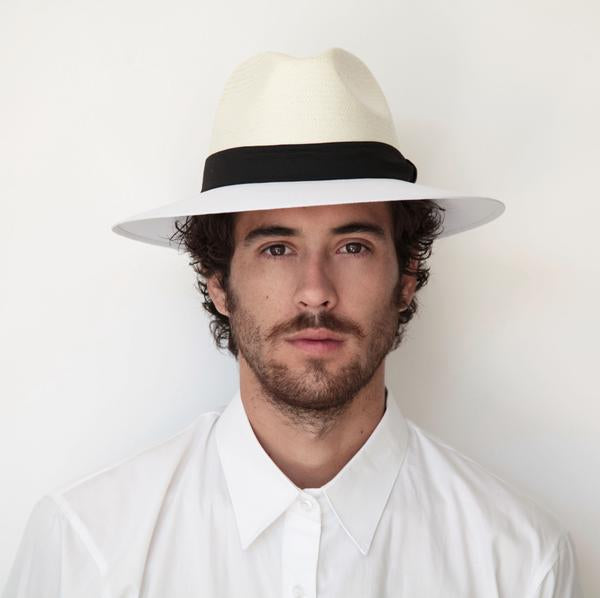 BIURIFUL SOMBRERO LILA LISO